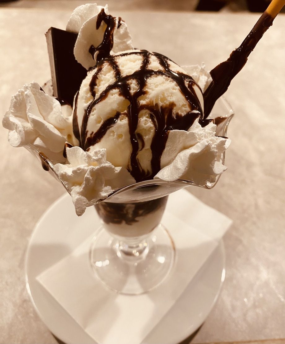 チョコレートパフェ（1350）