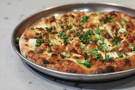 【平日限定日替わりピザ】照り焼きチキン長芋