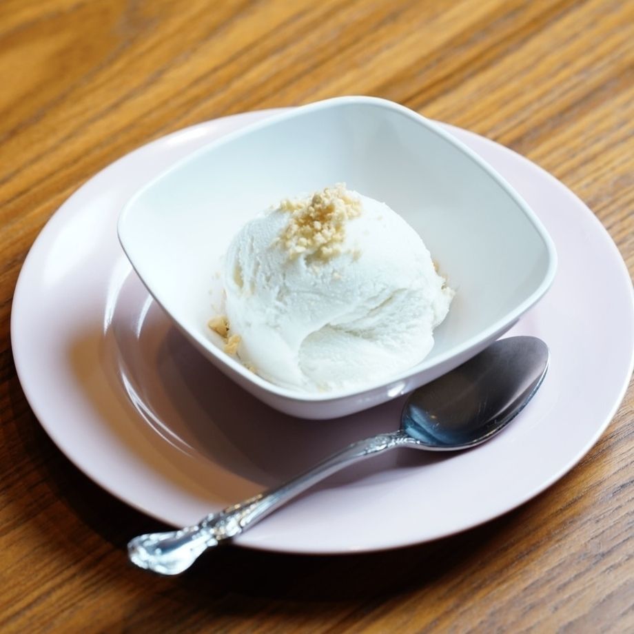 【デザート】濃厚ココナッツミルクアイス