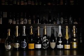 Champagne　＆　Wine