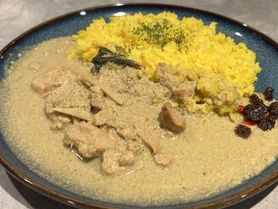 大人気‼️🌶️タイ王国の味グリーンカレー【ランチ限定ドリンク付き：コーヒー（ホット or アイス）・アイスティー】