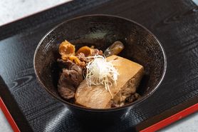 牛すじ肉豆腐