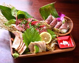 【売れ筋】 当店人気NO.1メニュー！沖縄和牛と紅あぐーの４種盛り