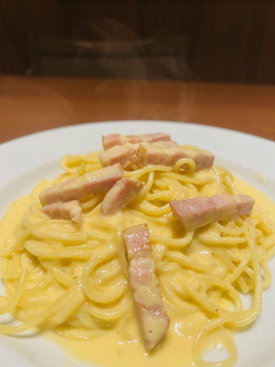 カルボナーラパスタセット(前菜・デザート)