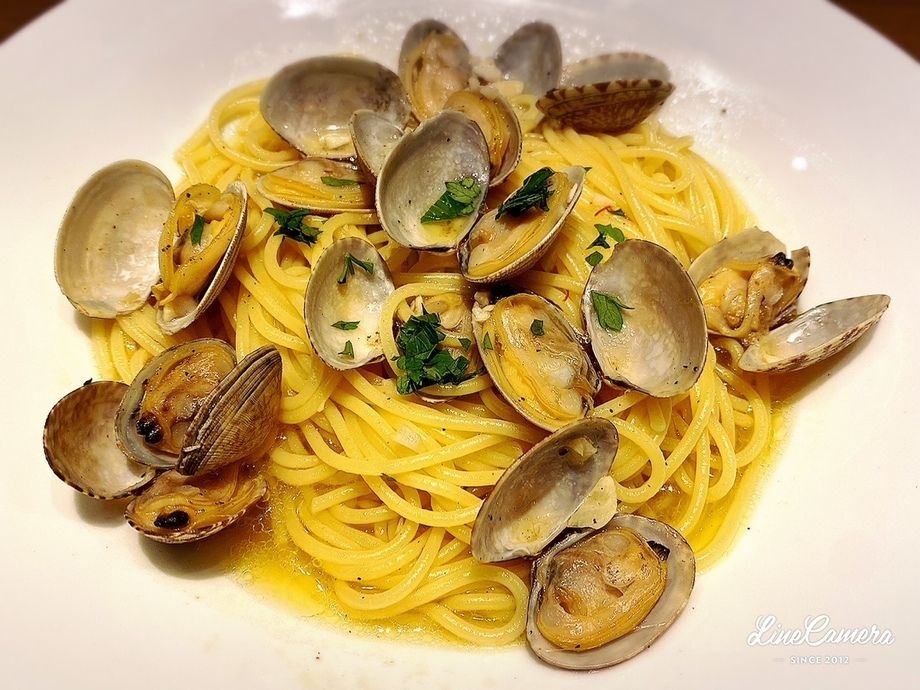 アサリのアーリオオーリオペペロンチーノ