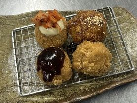 米粉ざくざくチキン(こってり４種盛)