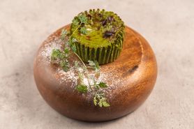 八女抹茶のバスクチーズケーキ