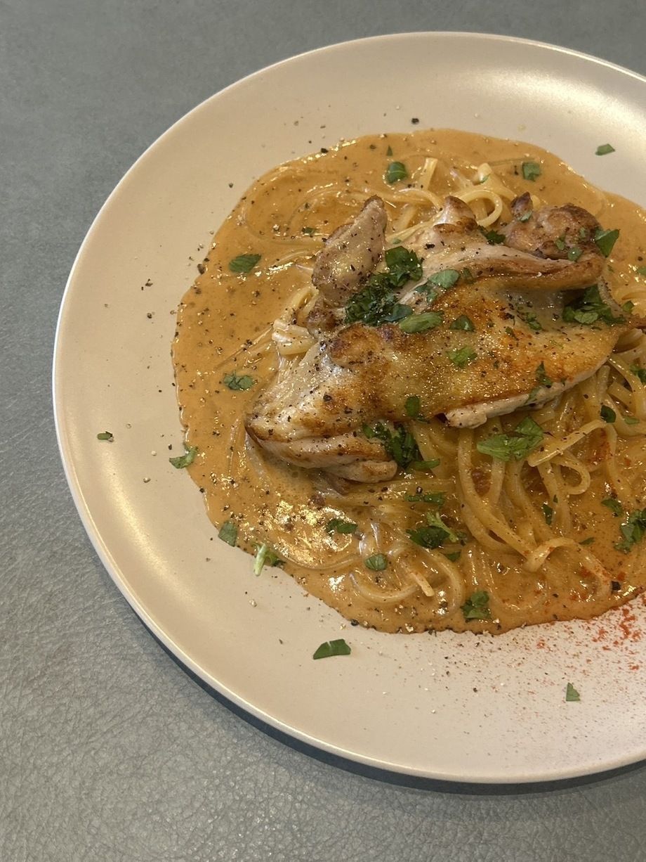 グリルチキンのステーキソースパスタ　コース