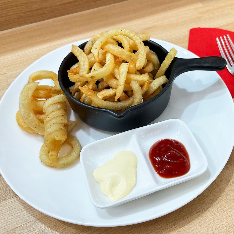 カーリーポテトフライ