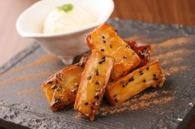 手作り大学芋バニラアイス添え