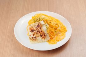 チーズオムライス