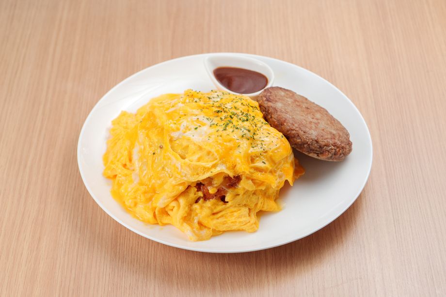 ハンバーグオムライス
