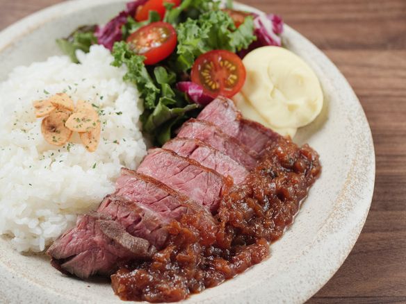 【大人気！】旨味濃縮！やみつきシャリアピンハラミステーキ