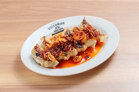 特製自家製ラー油の痺れ餃子🔥