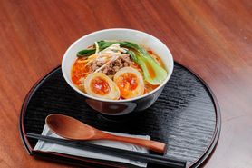 人気商品❗️濃厚胡麻担々麺‼️　　　　　　　　　　　　　　　