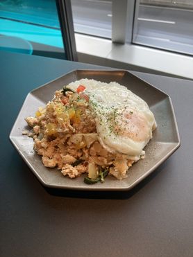 大山鶏のガパオライス