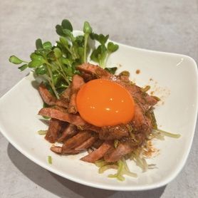 ローストビーフユッケ