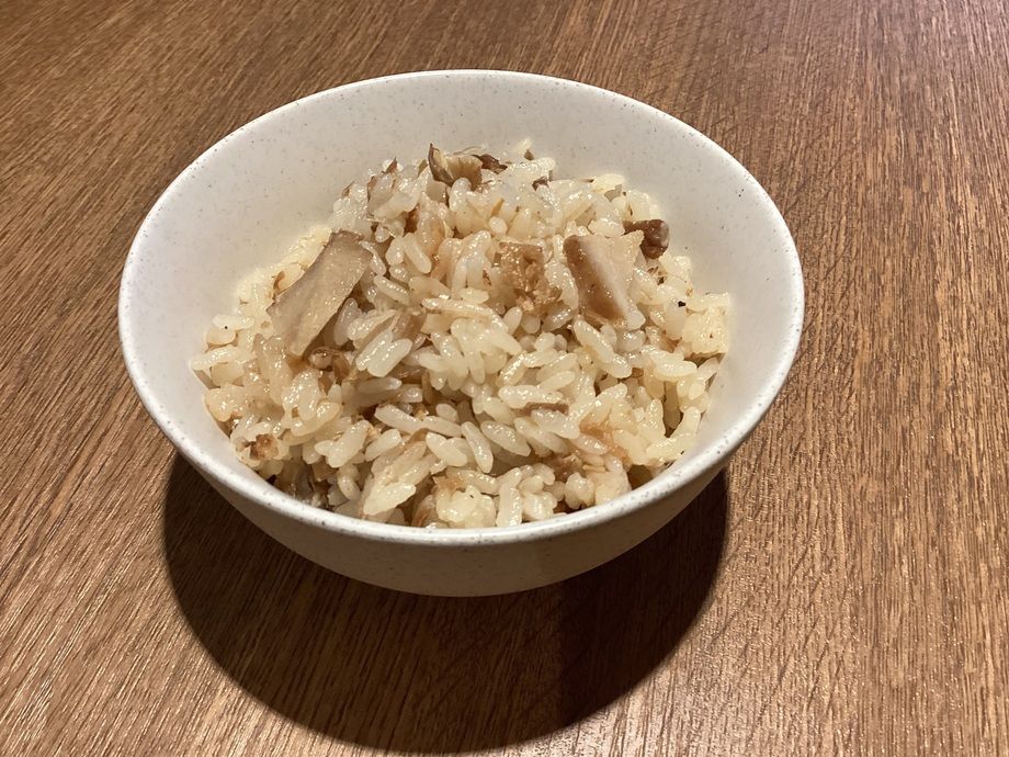 スープで作った炊き込みご飯