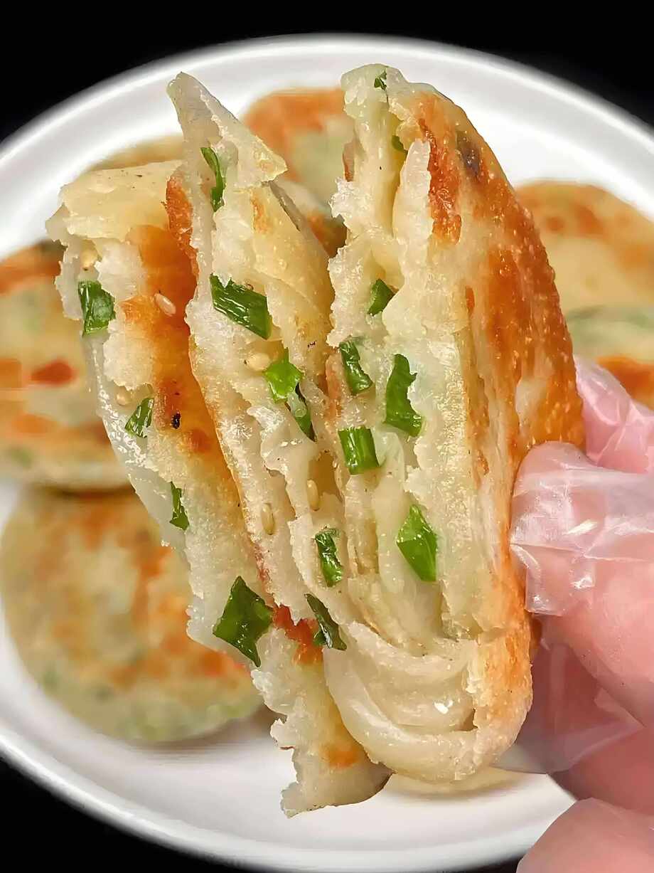 ねぎ焼きパン(葱油餅)