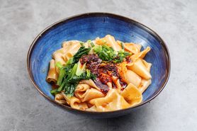 旨辛にんにくユーポー麺(油泼麺)