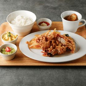 LABOUCHERIEフライドチキン　スイートチリソース