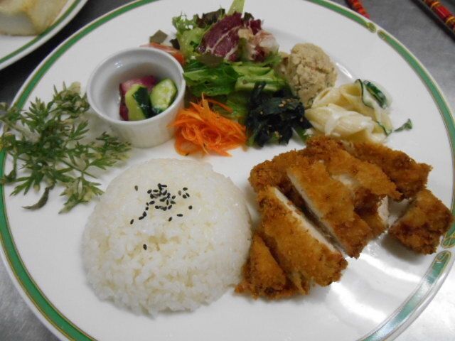 日替わりランチ～鶏カツ