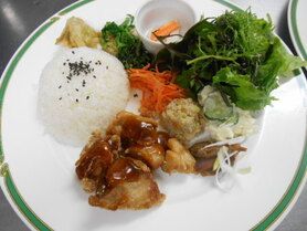 日替わりランチ～鶏の唐揚げ