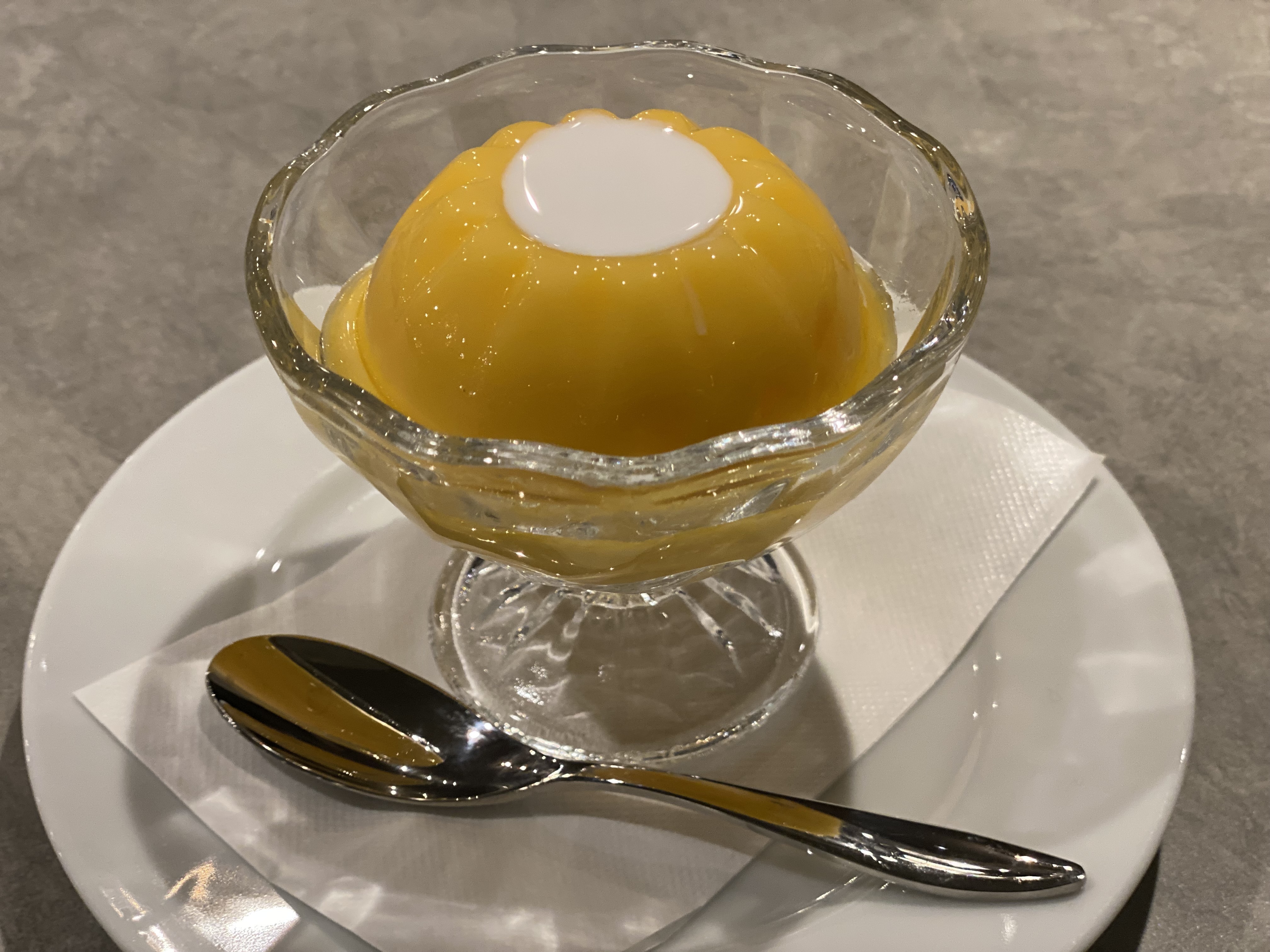 マンゴープリン(ナタデココ入り)