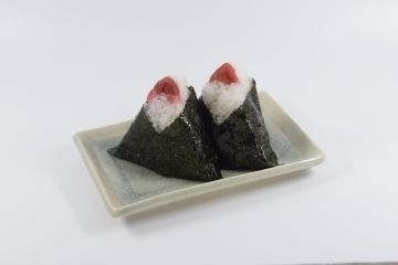 おにぎり　紀州南高梅　限定2個