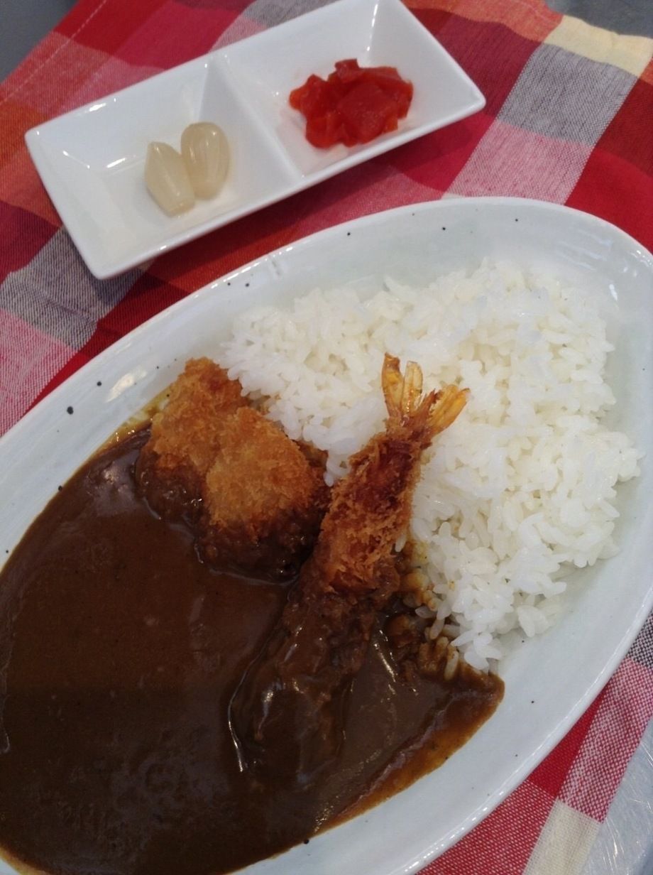 【LUNCH】ミックスフライカレー（サラダ付き）