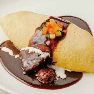 ビーフシチューオムライス