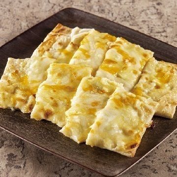 6種チーズのフラムクーヘン（レギュラー）