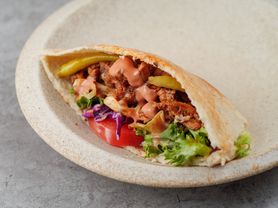 チキンケバブサンド (tavuk kebabi sand )