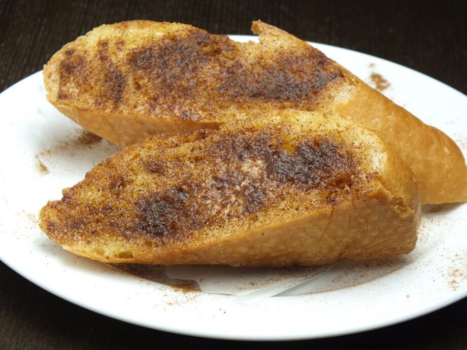 シナモントースト（３００円）