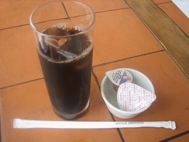 ソフトドリンク～コーヒー、紅茶、ジュース（りんご・オレンジ）