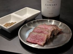 低温調理した和牛の部位2種食べ比べ(1人前6切)