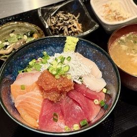 🉐赤字覚悟の海鮮丼🉐【数量限定】