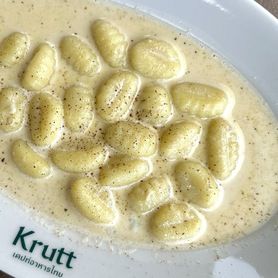 グリーンカレーニョッキ