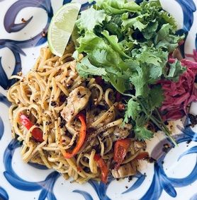 キーマオ～激辛焼きそば～