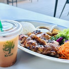 ガイヤーンプレート　タイミルクティー付