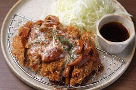 牛キムカツ単品　デミグラスソース