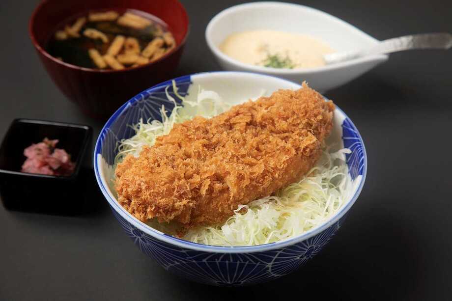 ロース タルタルかつ丼　