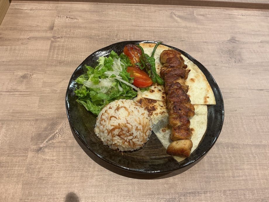 シシケバブ　チキン　tavuk sis