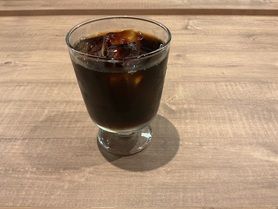 アイスコーヒー　Soguk kafve