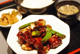 鶏肉の特製味噌だれ回鍋肉定食