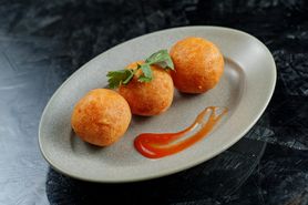 【スナック】Cheese Ball 3pcs チーズボール 3個