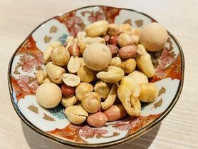 ミックスナッツ