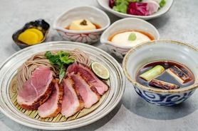 青森県産　津軽鴨とろろつけ蕎麦御膳