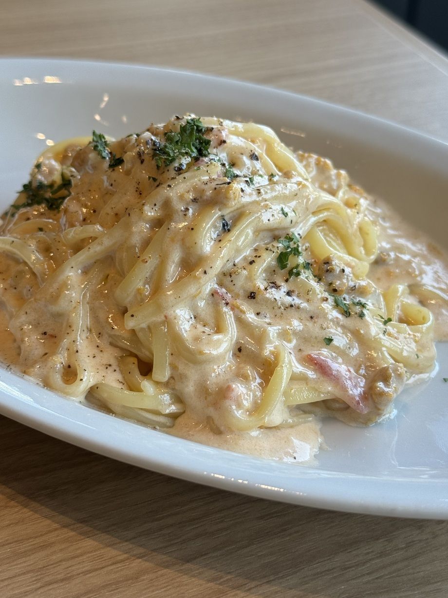 ウニのクリームパスタ