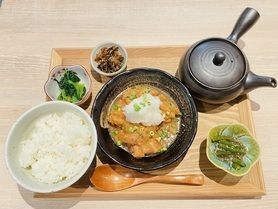 「ひつまぶし風」若鶏のみぞれ煮定食